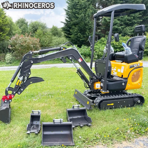 Second image of RH12-9 Mini Excavator